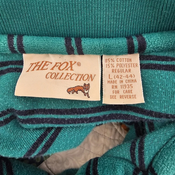 The Fox Collection Vintage Collared Long Sleeve "Velvet" Feel *Has Stain Size L - Picture 5 of 7